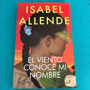Isabel Allende Book - El Viento Conoce Mi Nombre